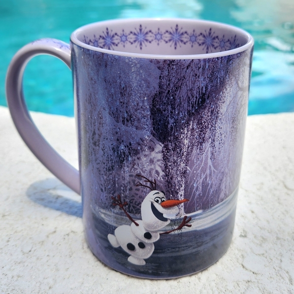 NWOT Disney Frozen Sisters and Snowflakes Coffee Mug - Picture 2 of 5